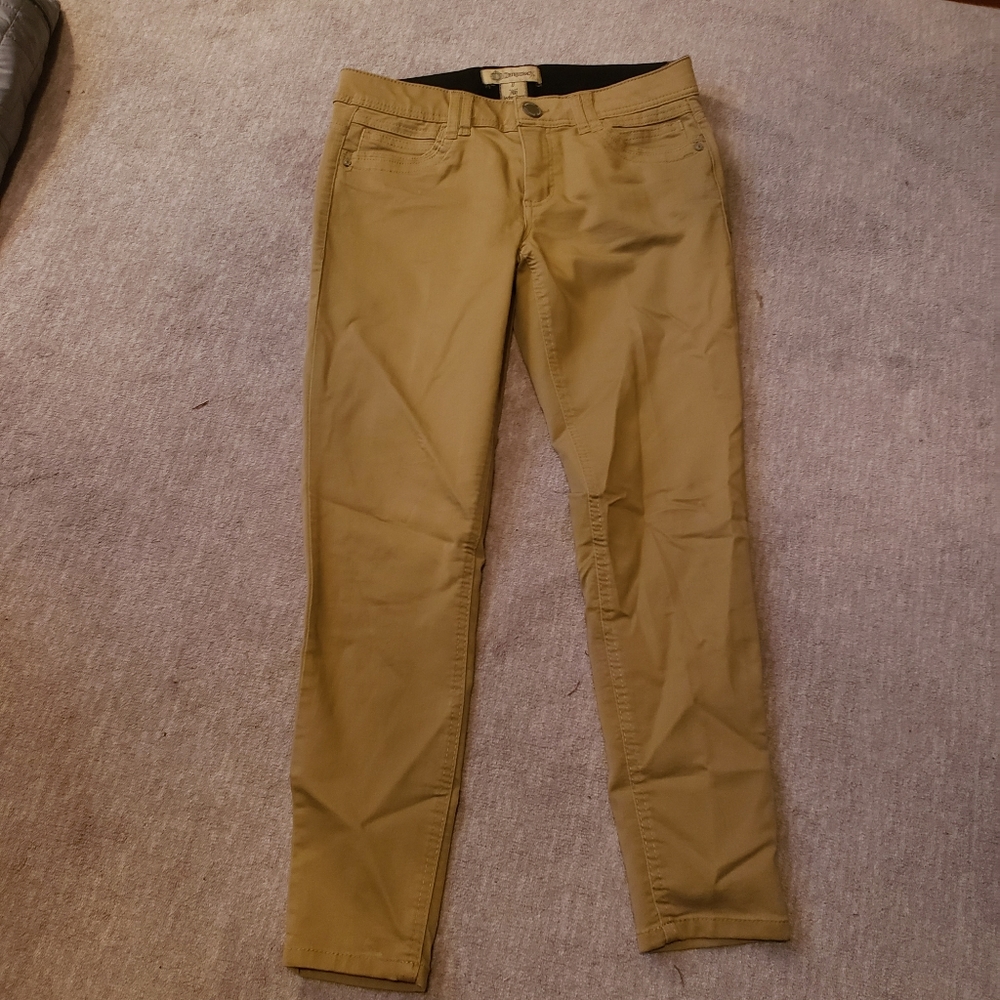 Democracy tan jegging jeans size 8 AB Technology
